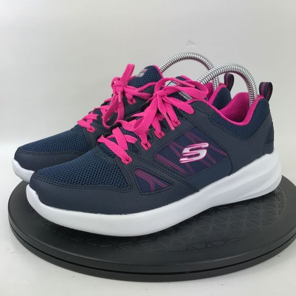 skechers 7 wide